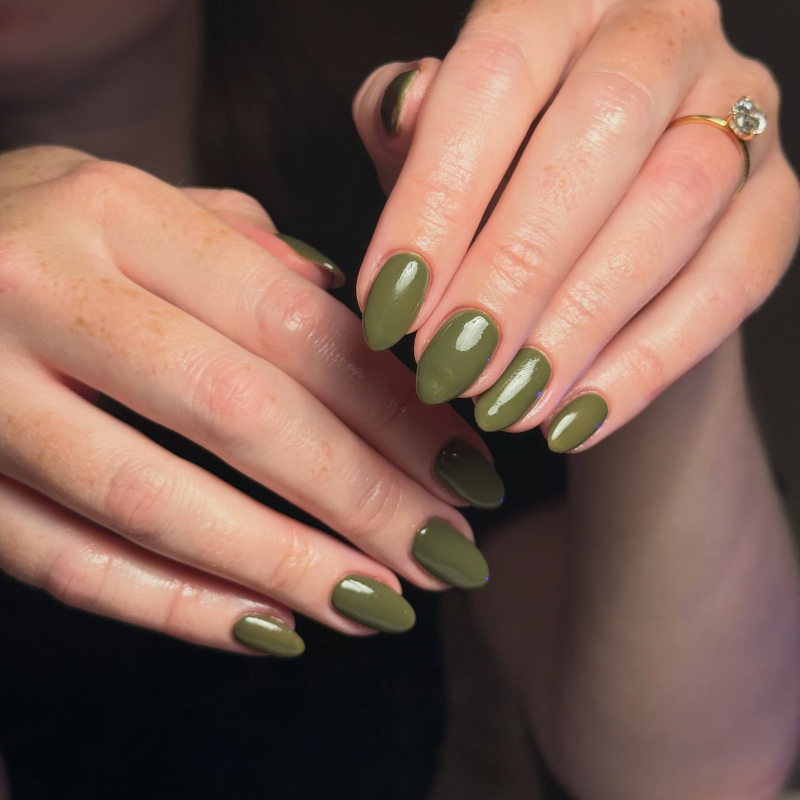 Medium Almond Glossy Olive Green Gold Leaf Accents — Olive Green Nails