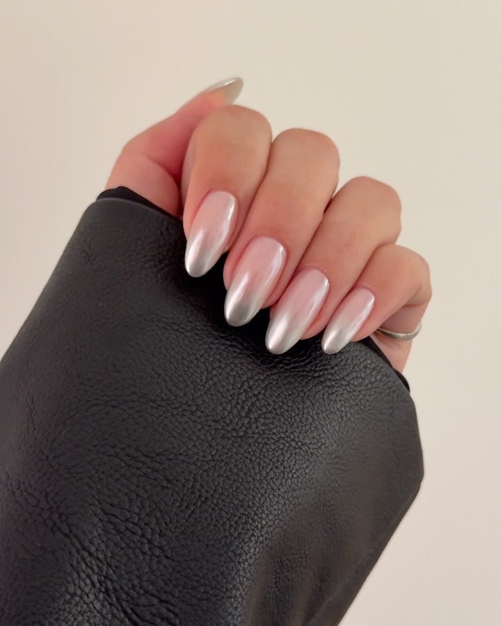 Modern French Ombré Medium Almond Nails Modern French Ombré Medium Almond Nails — Ombré Nails