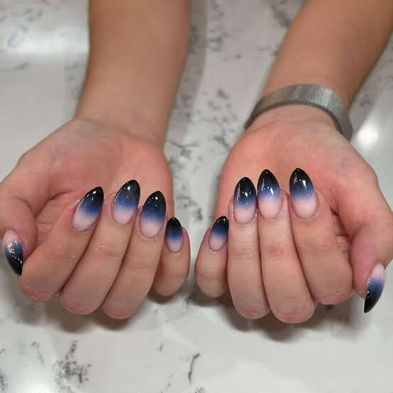 Black Gray White Ombré Medium Almond Nails Black Gray White Ombré Medium Almond Nails — Ombré Nails