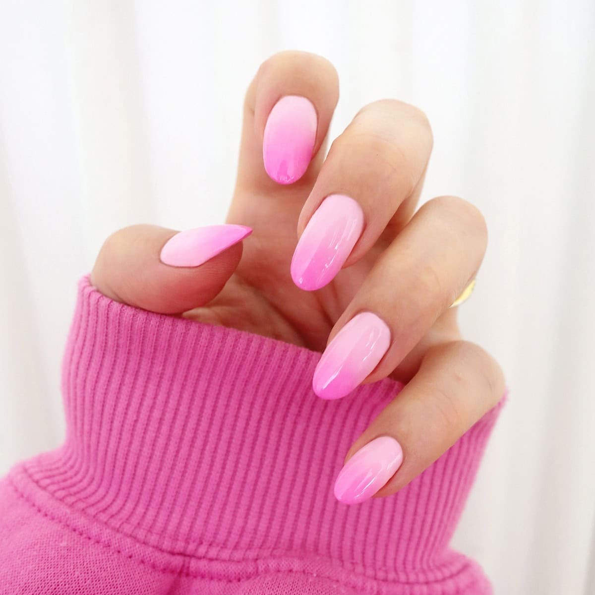 Vibrant Pink to White Ombré Medium Almond Nails Vibrant Pink to White Ombré Medium Almond Nails — Ombré Nails