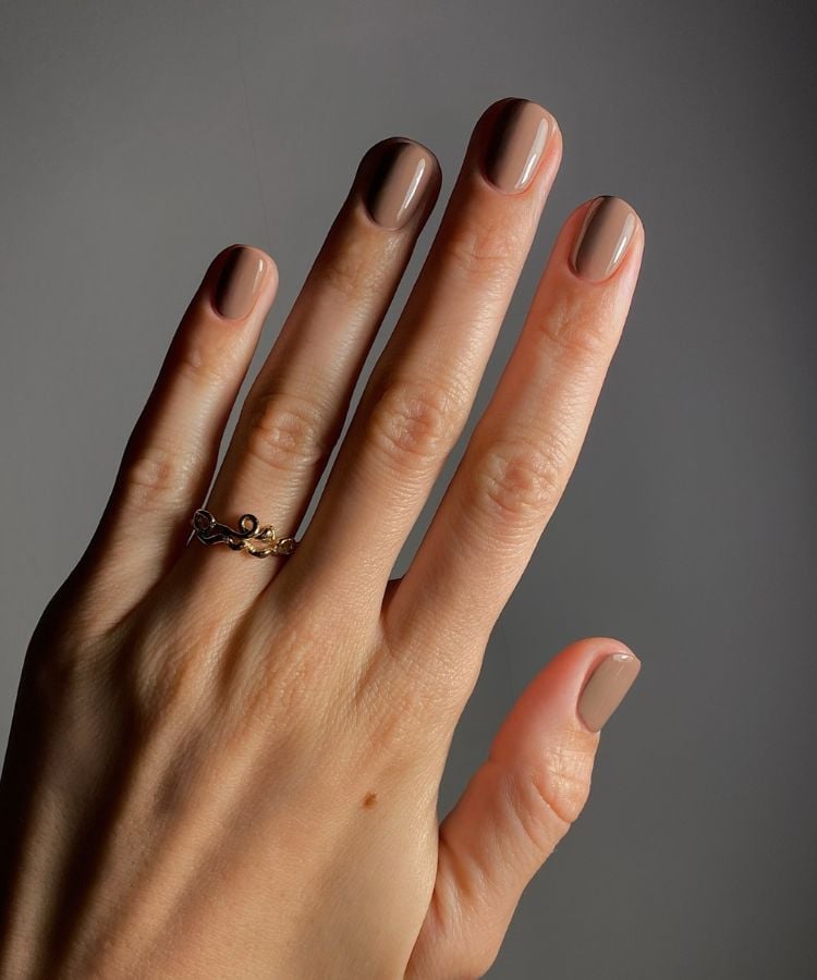 Short Almond Warm Taupe Nails Short Almond Warm Taupe Nails — One Color Nails