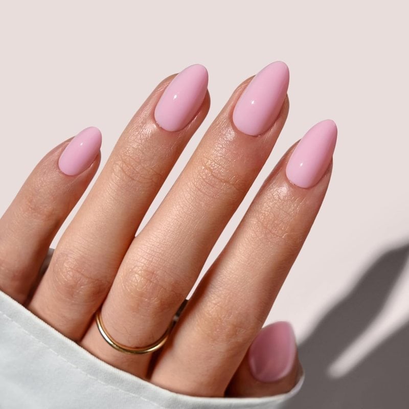 Short Oval Vibrant Light Pink Nails Short Oval Vibrant Light Pink Nails — One Color Nails