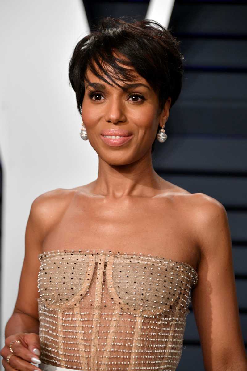 Ear Length Dark Brown Pixie With Side-Swept Bangs Ear Length Dark Brown Pixie With Side-Swept Bangs — Outfit Hair