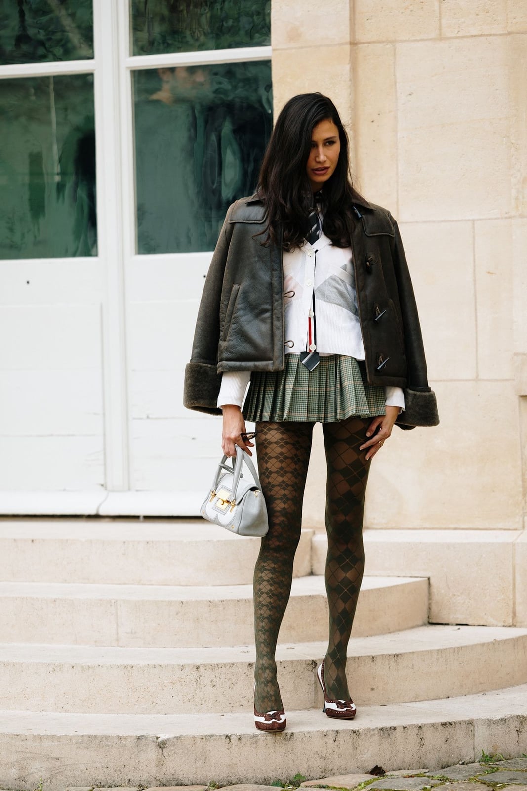 Argyle Patterned Tights with a Plaid Skirt Argyle Patterned Tights with a Plaid Skirt — Outfits with Tights