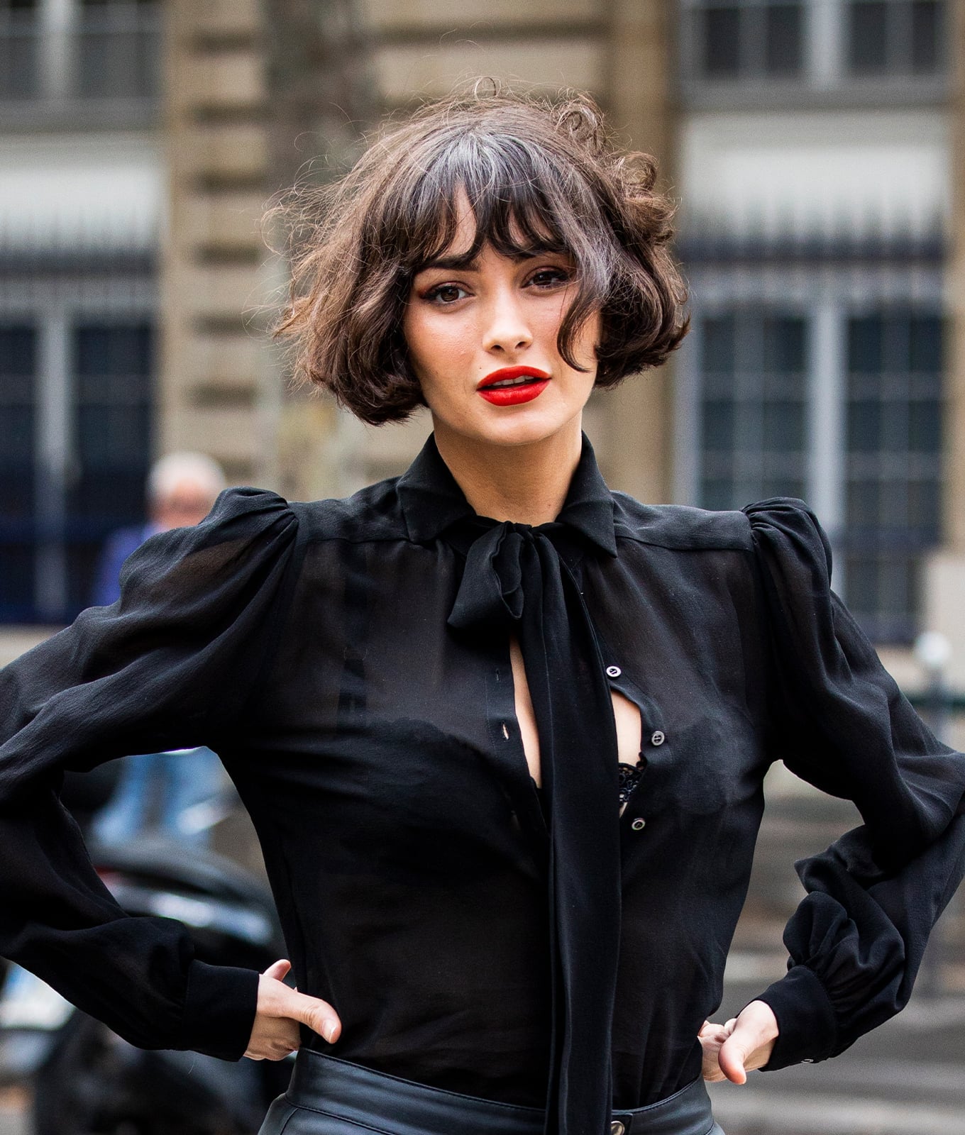 Chin Length Textured Bob With Wispy Bangs — Oval Face Haircuts