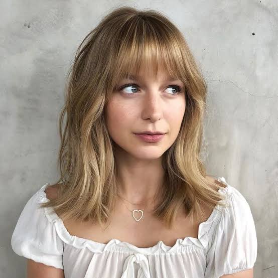 Mid-Back Long Layers With Curtain Bangs — Oval Face Haircuts