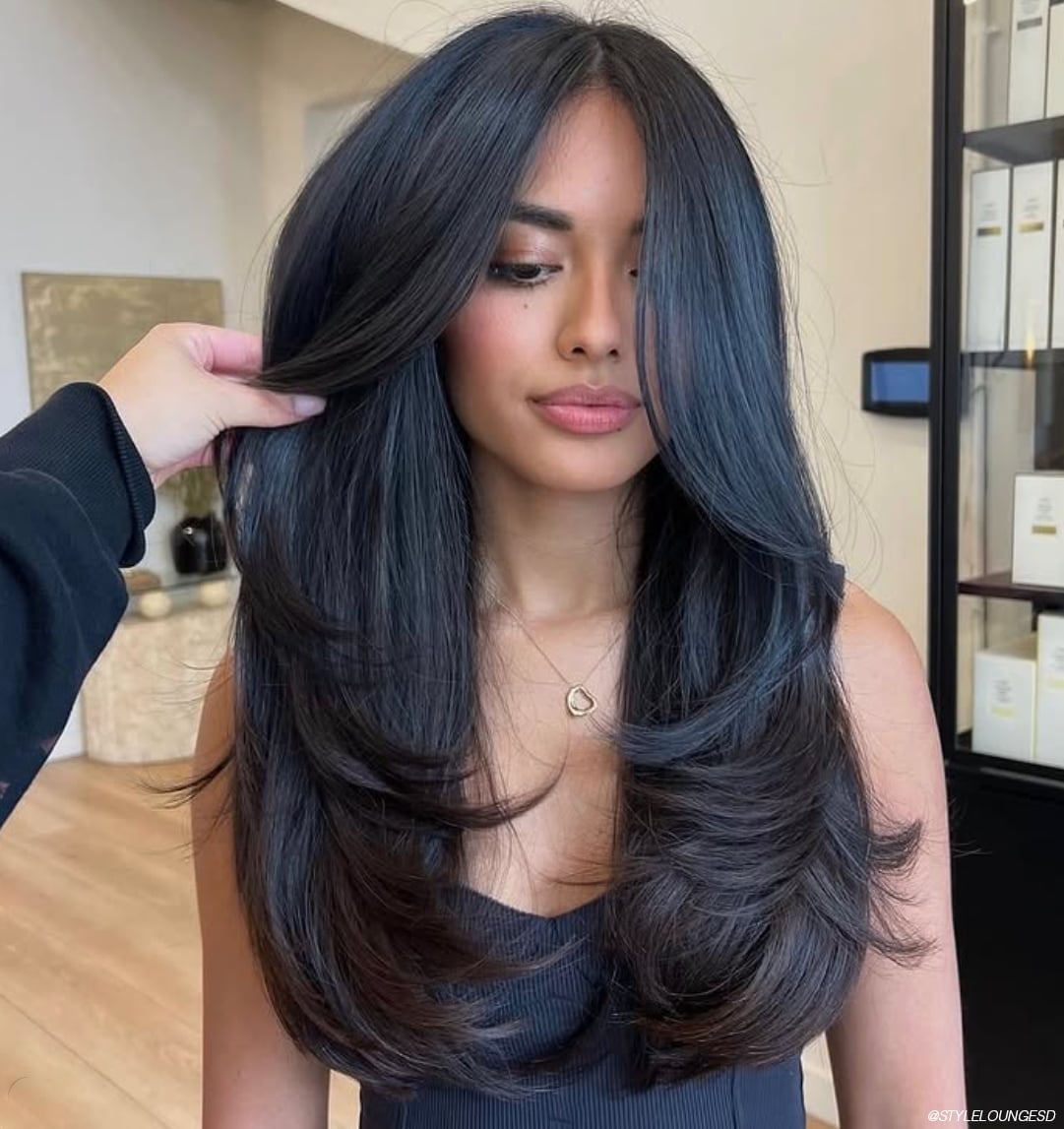 Collarbone Length Long Layers With Side Part — Oval Face Haircuts