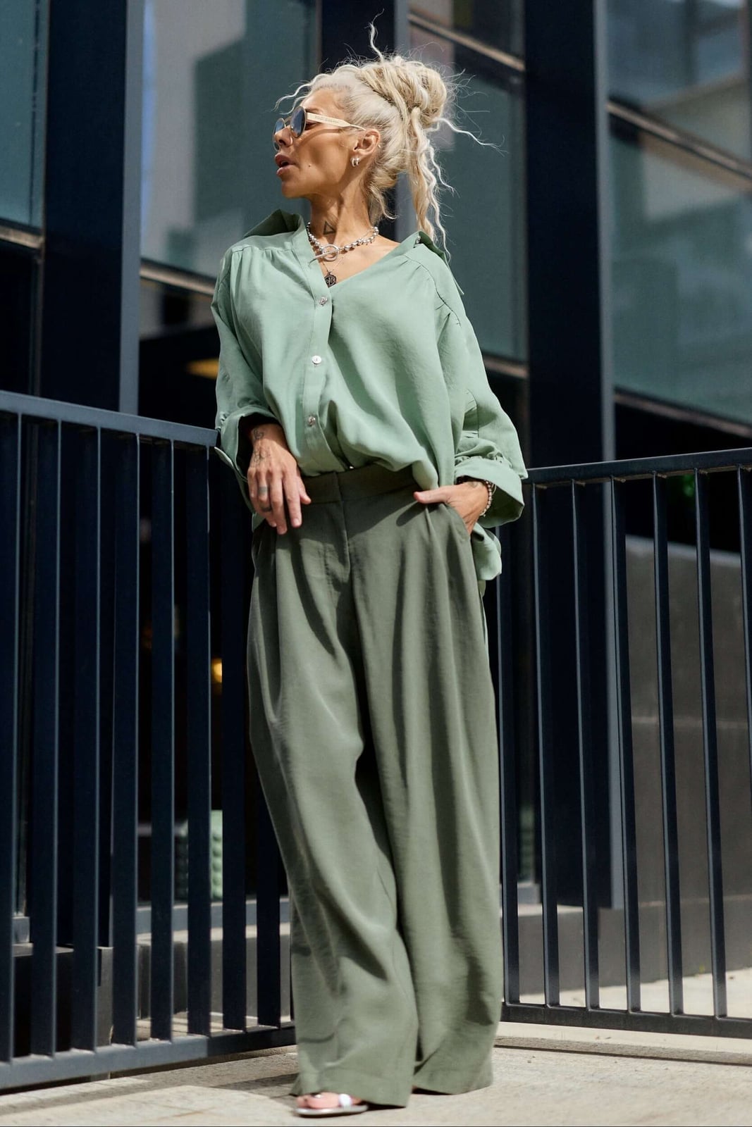 Oversized Olive Green Shirt with Matching Trousers — Oversize Outfits