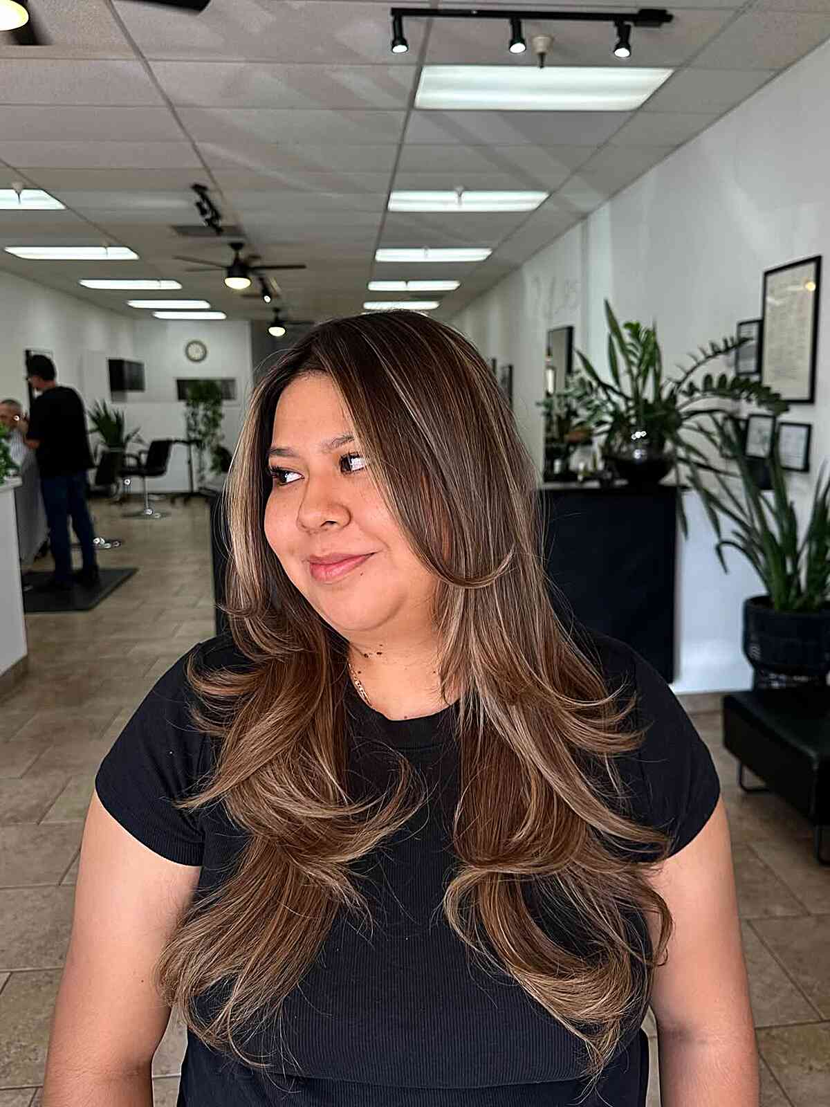 Long Layered Dark Brown With Blonde Highlights — Partial Highlights