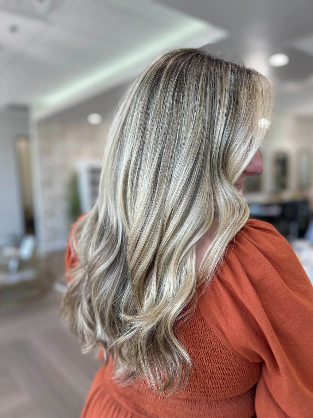 Blonde Base With Platinum Blonde Highlights — Partial Highlights