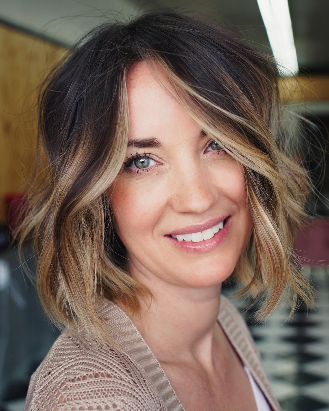 Chin Length Bob With Blonde Highlights — Partial Highlights