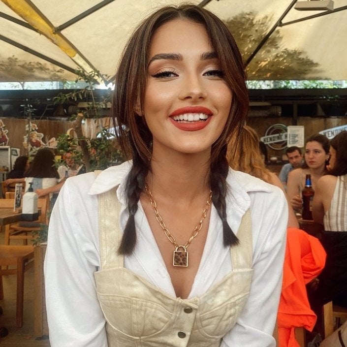 Small Dark Brown Braids With Curtain Bangs, Collarbone — Pigtails Braids