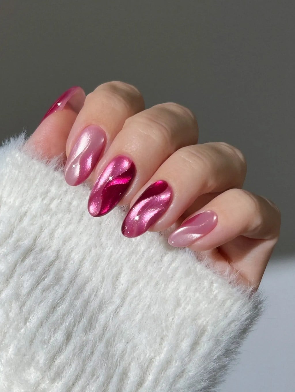 Medium Swirling Pink Metallic Magenta Chrome Nails — Pink Almond Nails