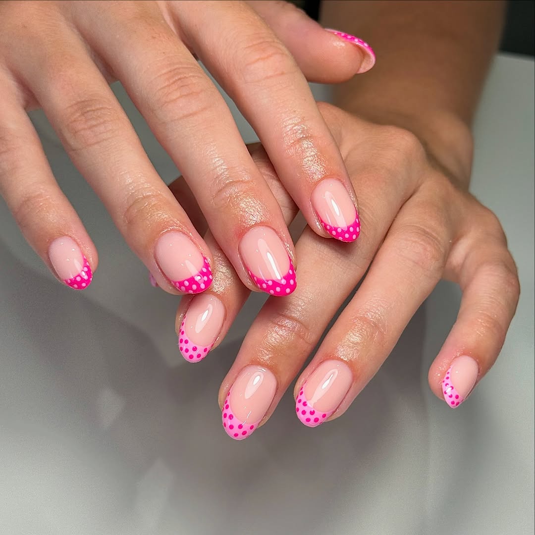 Medium Almond Nails With Silver Line Accents — Pink Nail Colors
