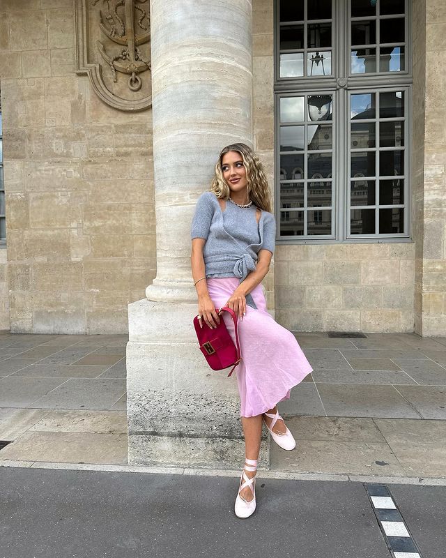 Light Pink Pleated Chiffon Midi Skirt with Gray Wrap Top — Pink Skirt Outfit