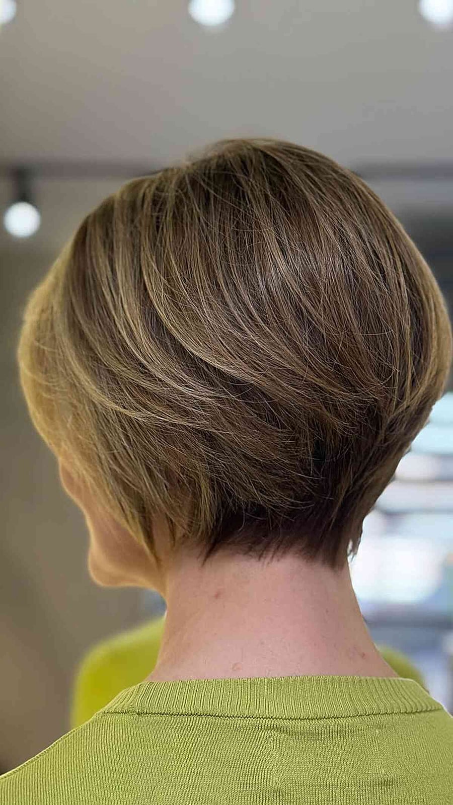 Stacked Collarbone Bob With Smooth Blowout — Pixie Bob Haircut