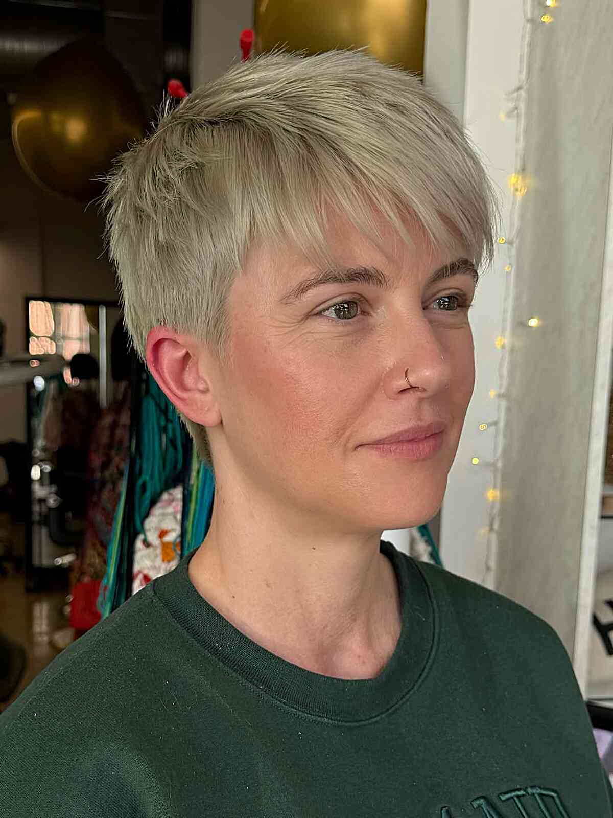 Light Brown Pixie With Choppy Layers Light Brown Pixie With Choppy Layers — Pixie Cut