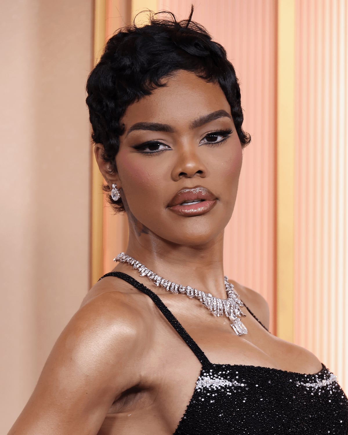 Glossy Black Pixie With Defined Curls — Pixie Haircuts
