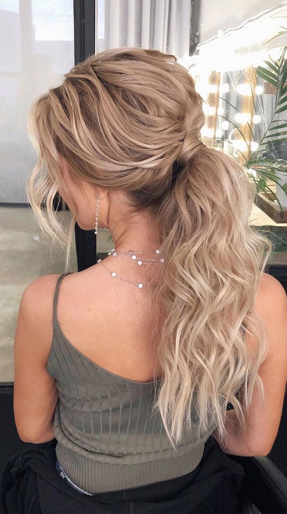 Voluminous Low Ash Blonde Ponytail, Mid-Back Voluminous Low Ash Blonde Ponytail, Mid-Back — Pony Hairstyles