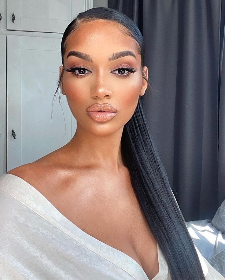 High Ponytail On Thick Wavy Black Hair High Ponytail On Thick Wavy Black Hair — Pony Hairstyles