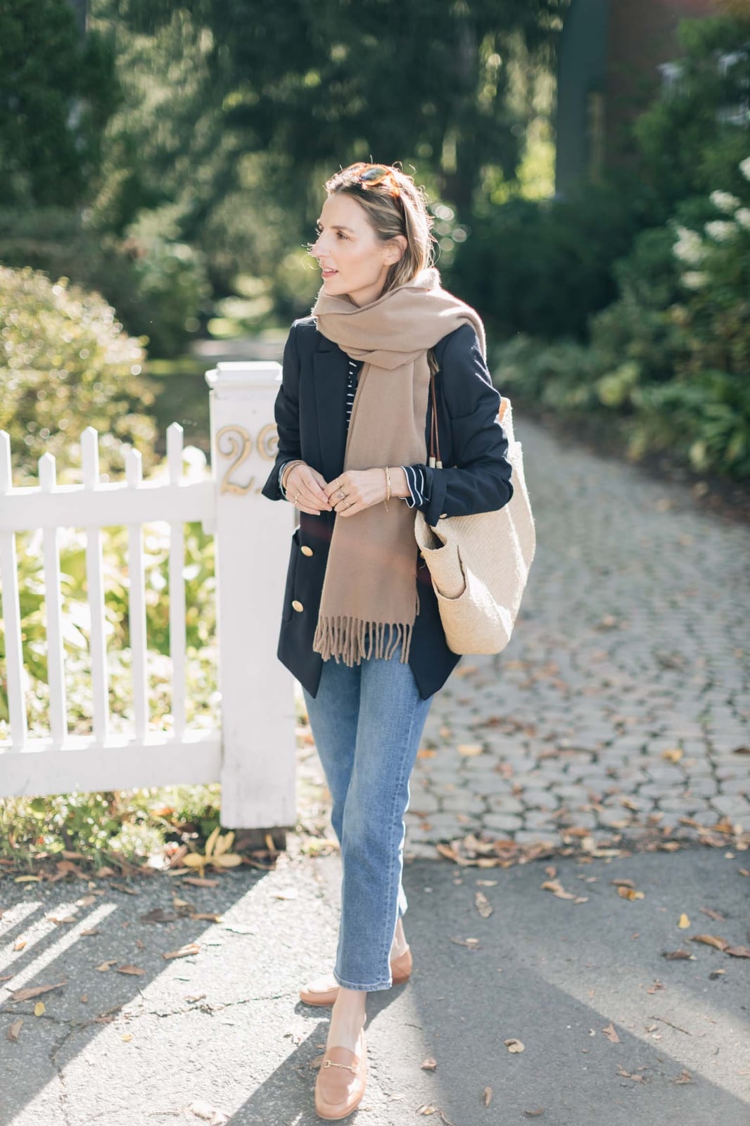 Navy Blazer with Striped Top and Jeans Navy Blazer with Striped Top and Jeans — Preppy Outfits
