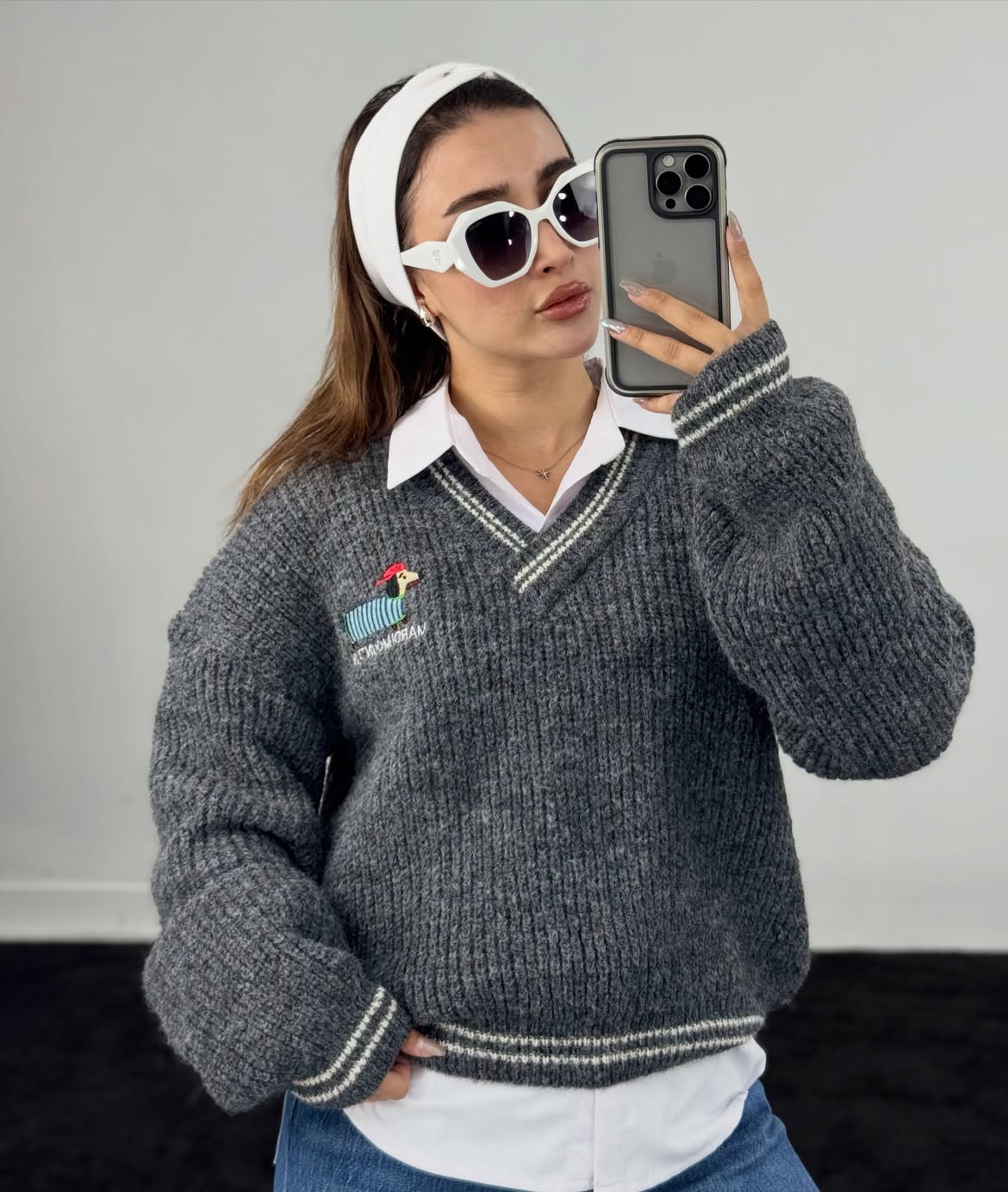 Preppy V-Neck Sweater Vest With Layered Shirt