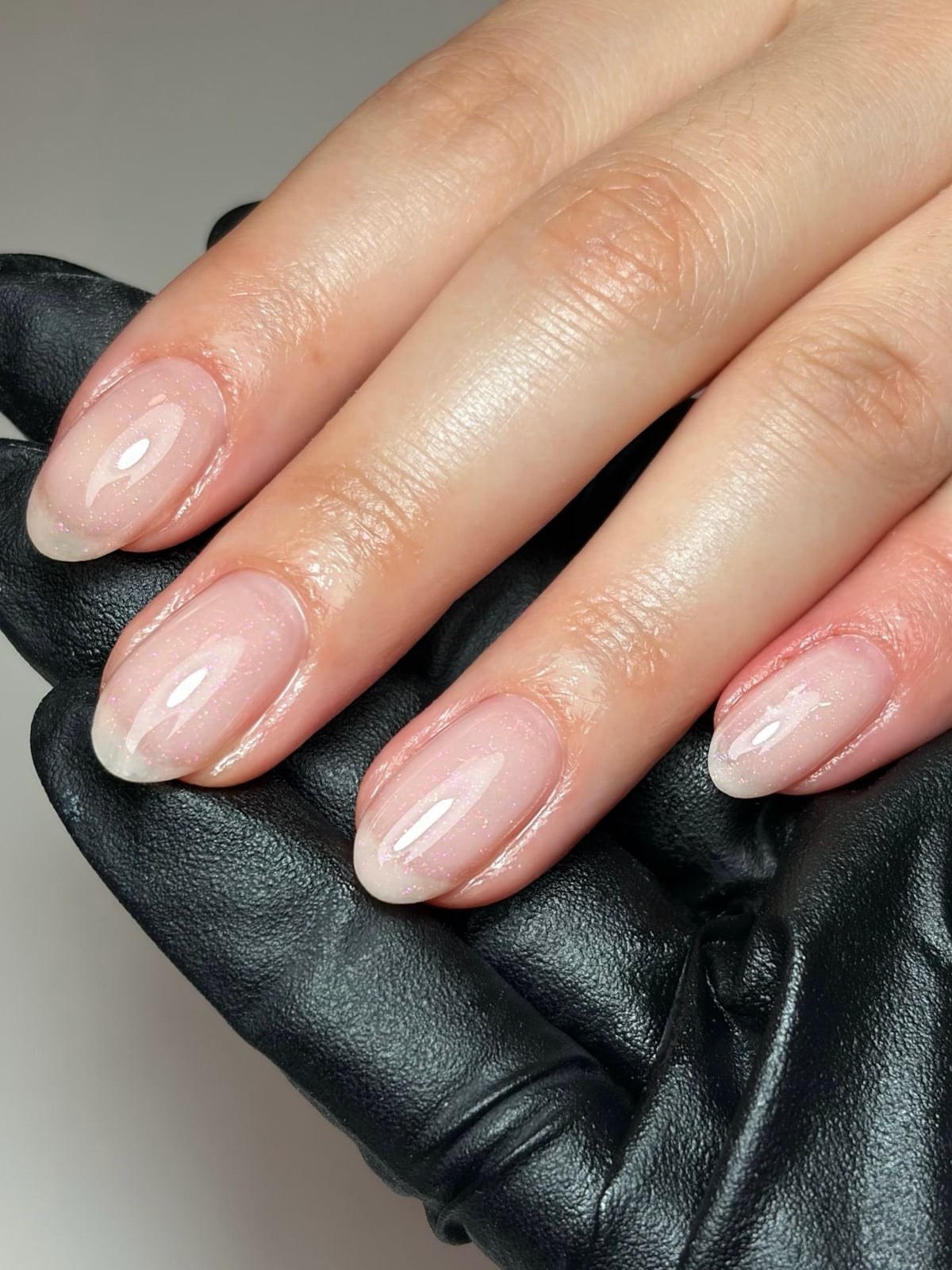 Glass Nails Oval Medium Length Glass Nails Oval Medium Length — Professional Nails