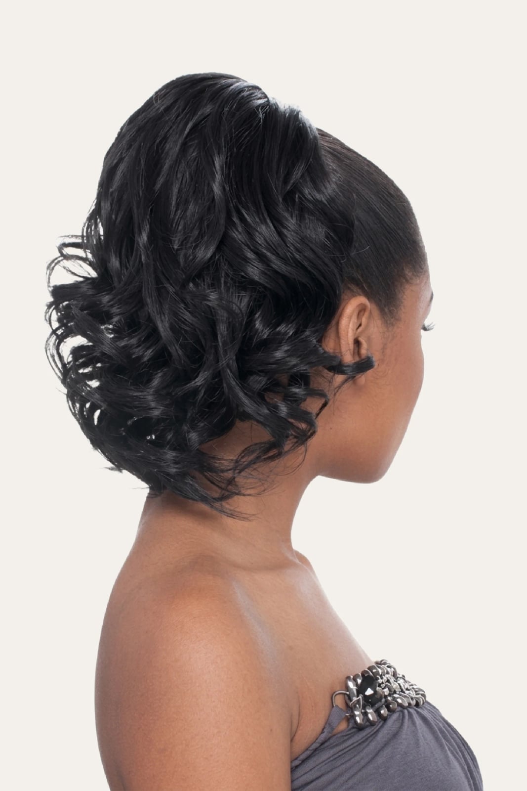 Collarbone Length Wavy Black Ponytail, Layers — Quick Weave Ponytail