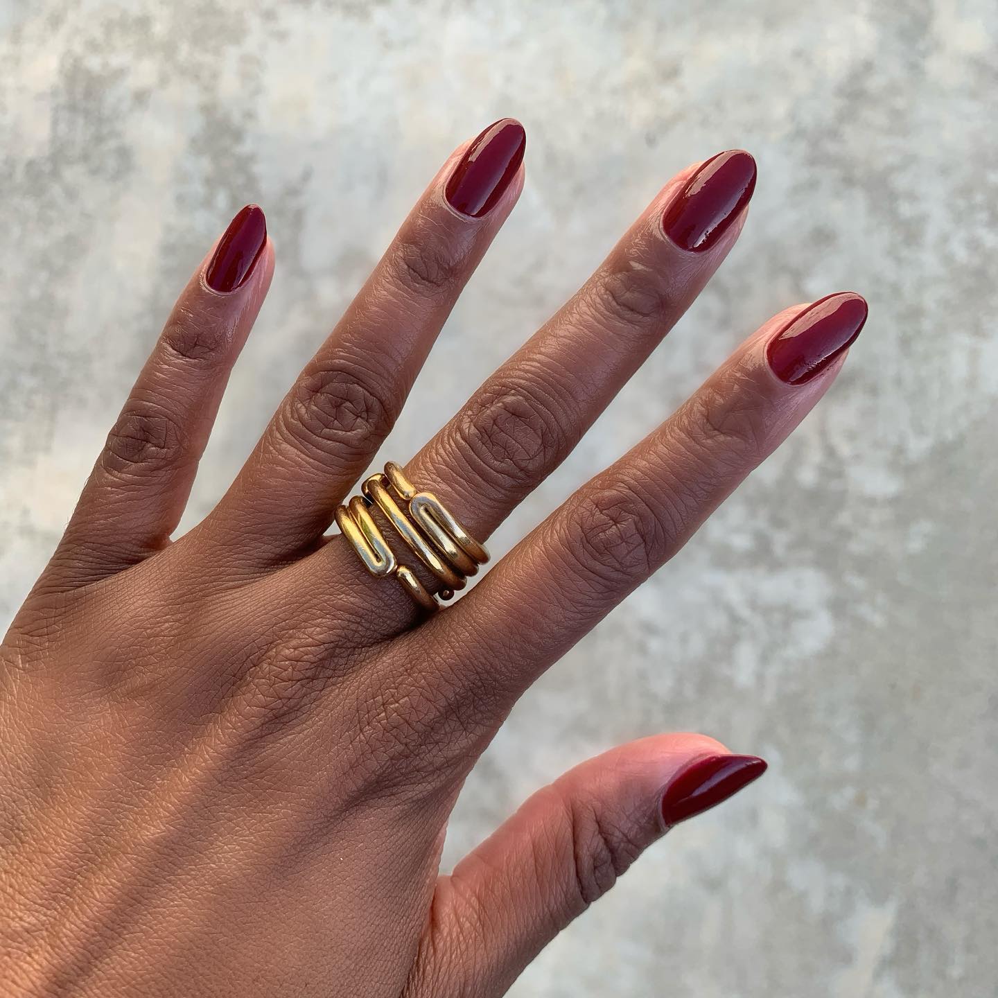 Deep Glossy Red Medium Almond Nails Deep Glossy Red Medium Almond Nails — Red Almond Nails