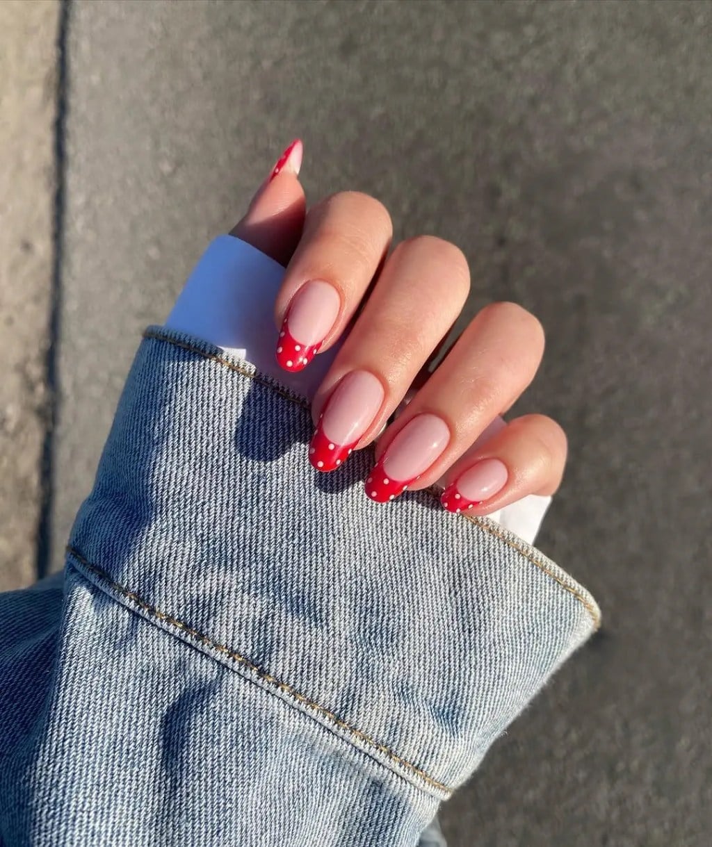 Medium Almond French Manicure With Polka Dot Tips Medium Almond French Manicure With Polka Dot Tips — Red and White Nails