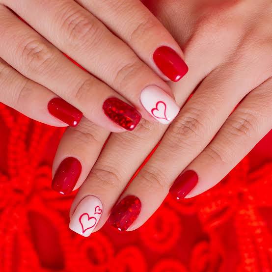 Medium Square Red and White Valentine's Day Nails Medium Square Red and White Valentine's Day Nails — Red and White Nails