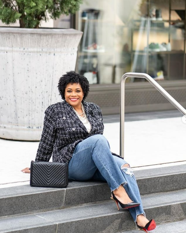 Tweed Blazer Over a White Top with Ripped Blue Jeans for a Restaurant — Restaurant Outfit