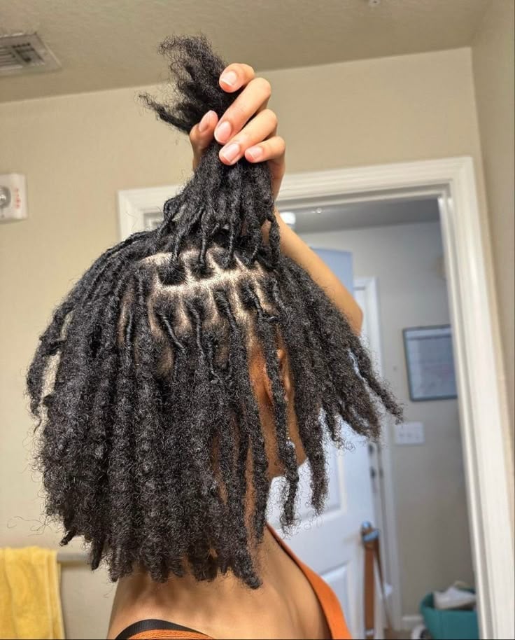 Collarbone Length Retwist Close-Up — Retwist Locs