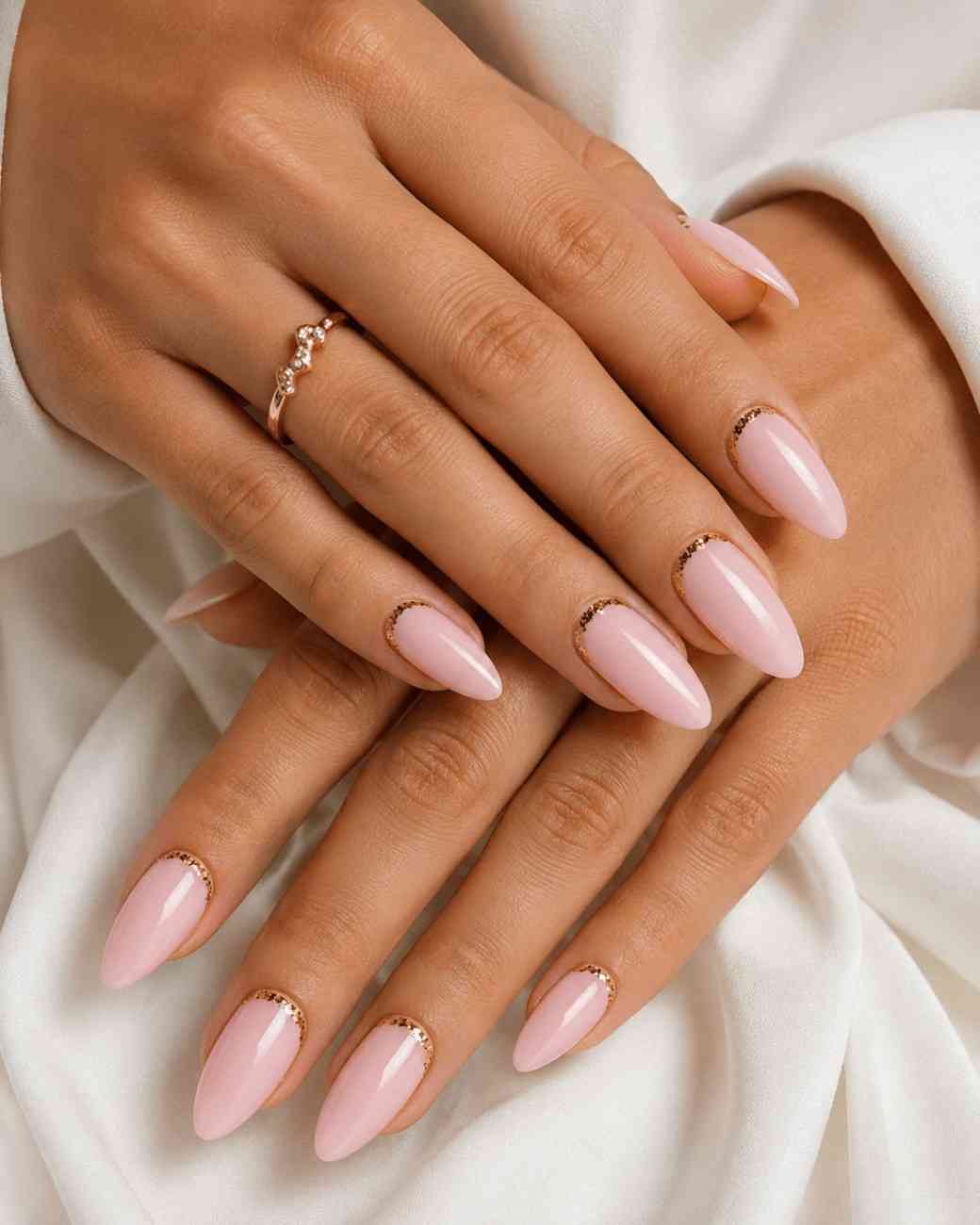Medium Almond Sheer Pink Gold Line French Medium Almond Sheer Pink Gold Line French — Rose Gold Nails