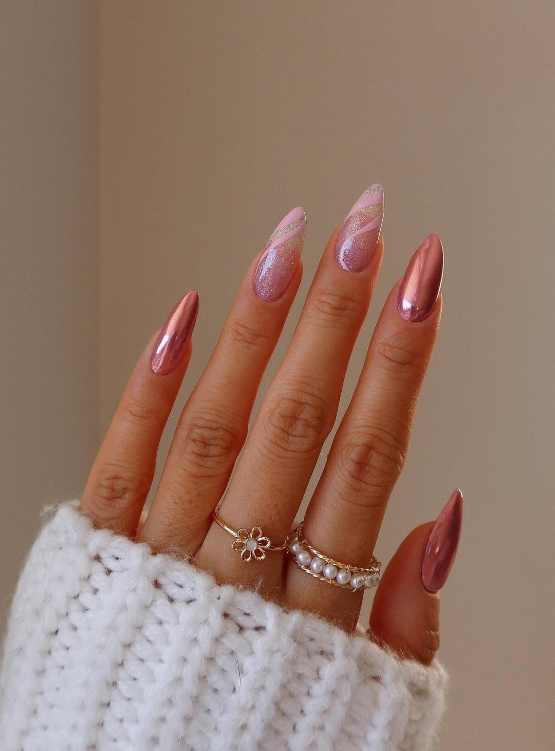 Long Almond Rose Gold Ombre Glitter Gradient Long Almond Rose Gold Ombre Glitter Gradient — Rose Gold Nails