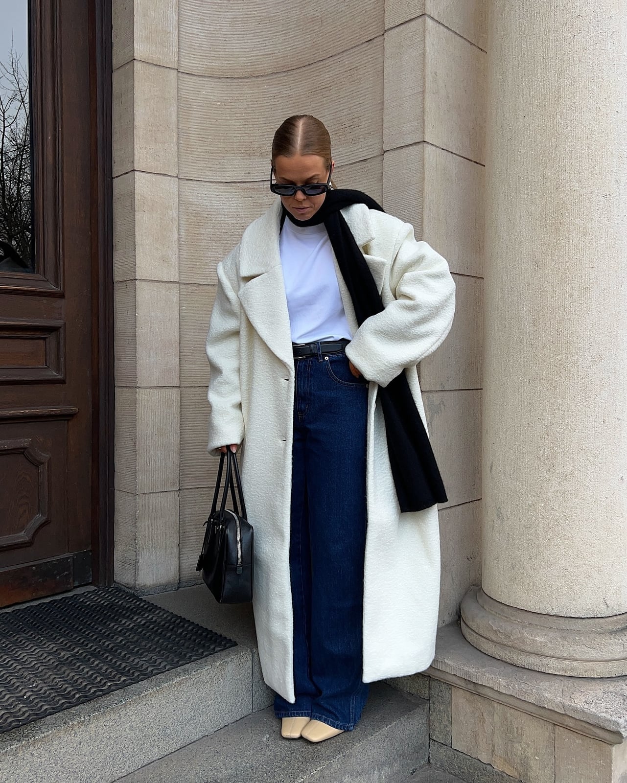 Textured White Coat With Wide Leg Jeans and Beige Pointed-Toe Shoes — Scandinavian Style