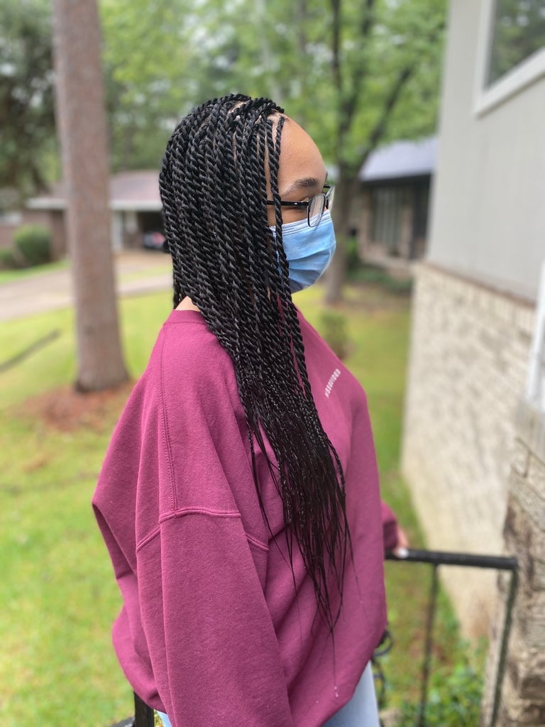 Collarbone Wavy Black Twists With Showing A Clean Middle Parting — Senegalese Twists