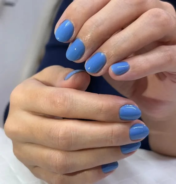 Vibrant Glossy Bright Blue Short Oval Nails Vibrant Glossy Bright Blue Short Oval Nails — Short Acrylic Nails