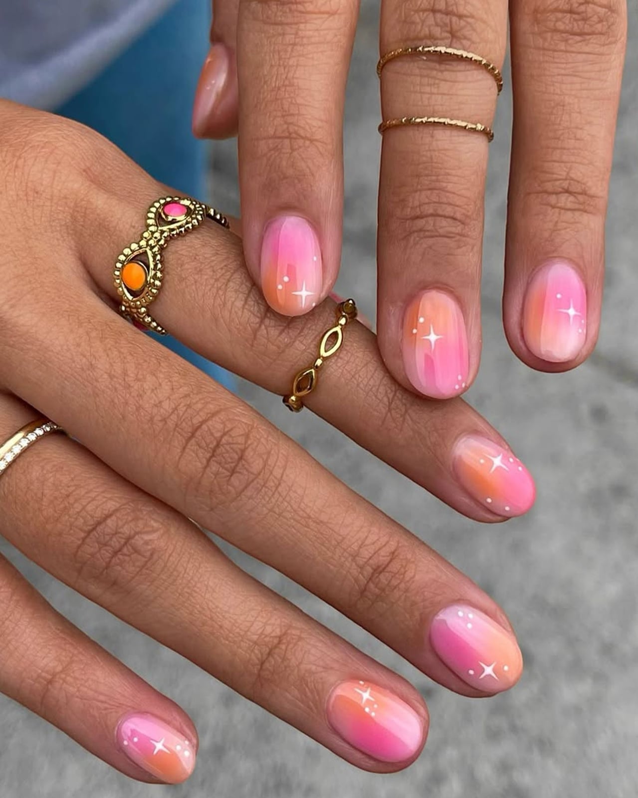 Pink Orange Peach Gradient Glitter Star Dots Short Oval Nails Pink Orange Peach Gradient Glitter Star Dots Short Oval Nails — Short Acrylic Nails