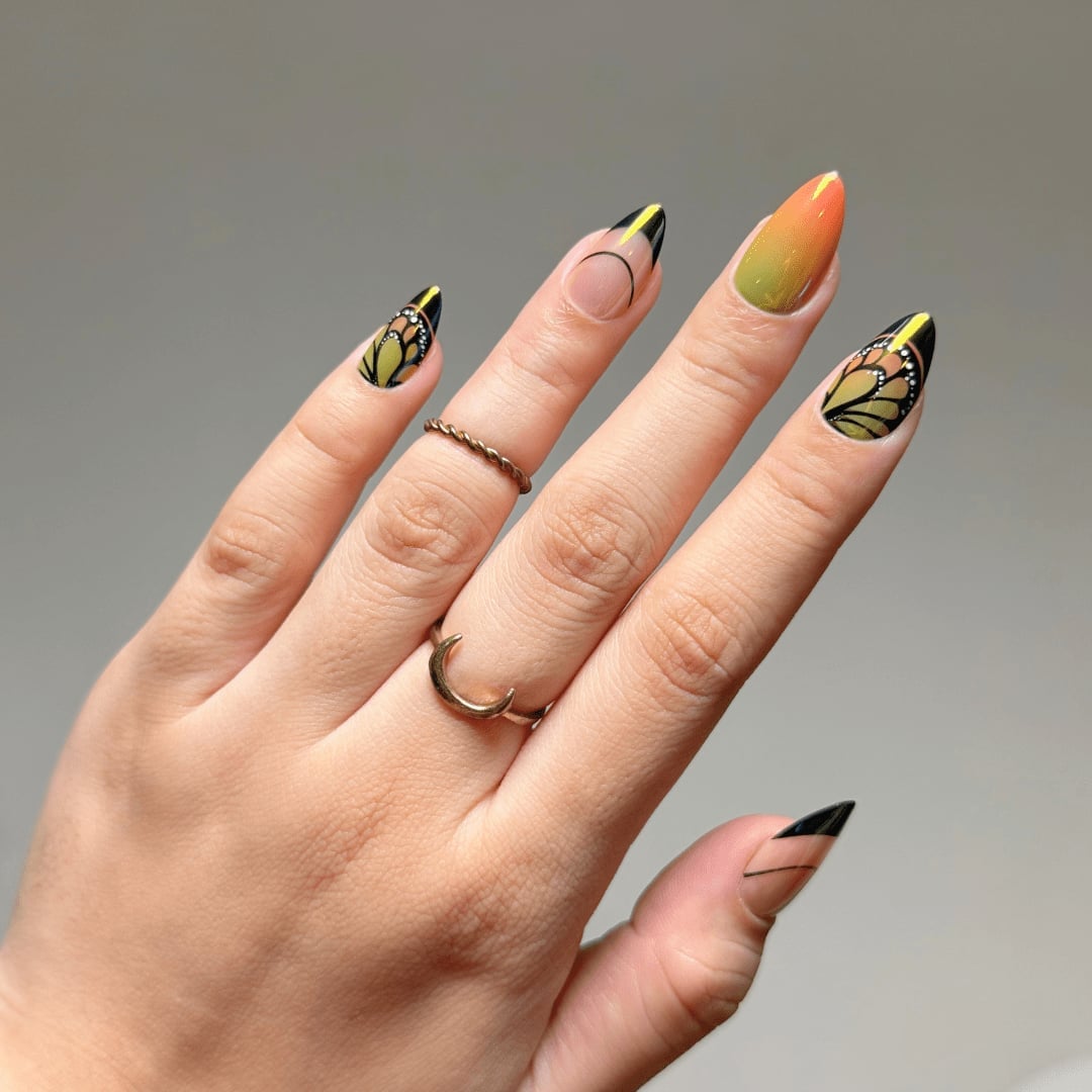 Butterfly Wing Geometric Line Short Almond Nails Butterfly Wing Geometric Line Short Almond Nails