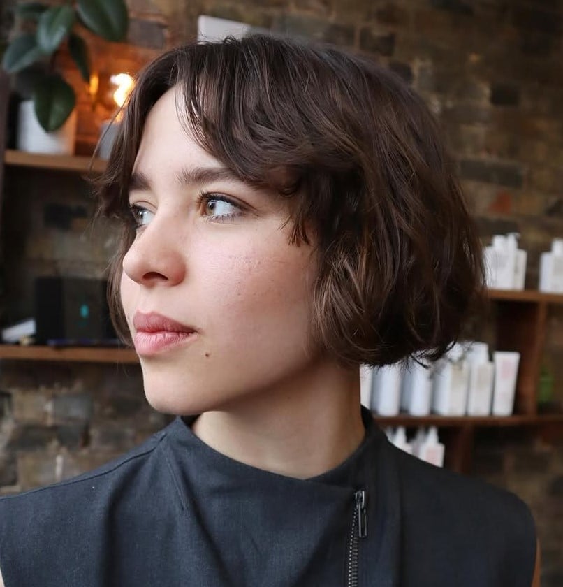 Collarbone Bob With Face-Framing Layers And Waves, Dark Brown — Short Bob Hairstyles