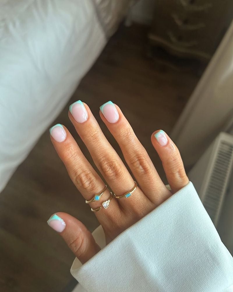 Sheer Pink Thin Pastel Blue French Tip Short Square Nails Sheer Pink Thin Pastel Blue French Tip Short Square Nails — Short French Tip Nails