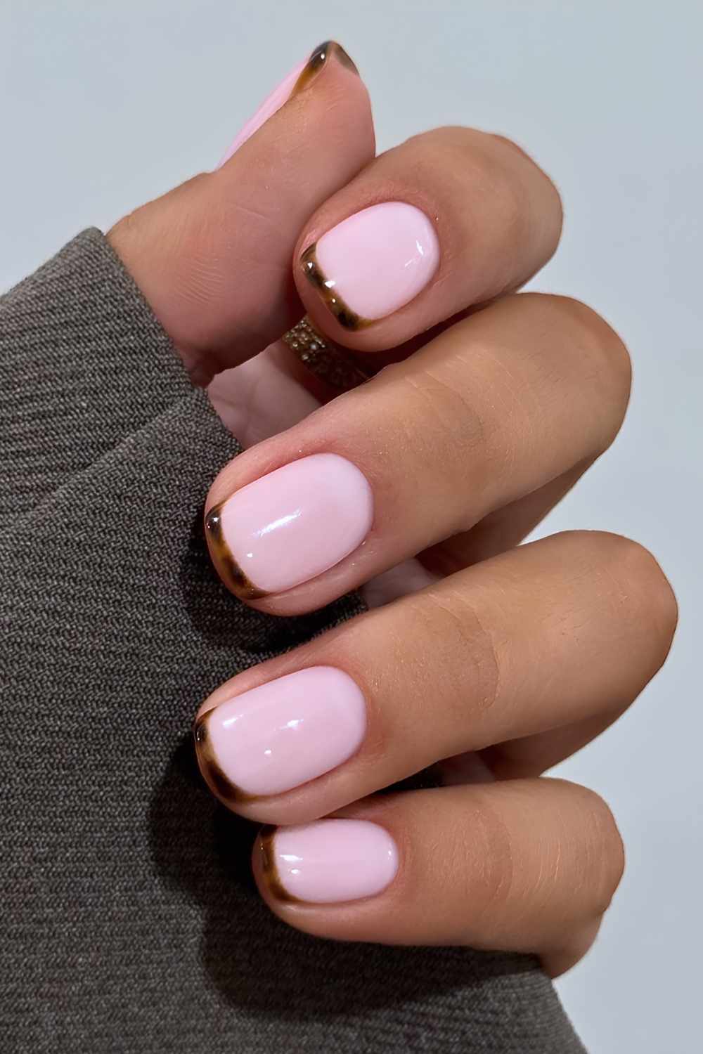 Pale Pink Dark Brown Line Short Square Nails Pale Pink Dark Brown Line Short Square Nails — Short French Tip Nails