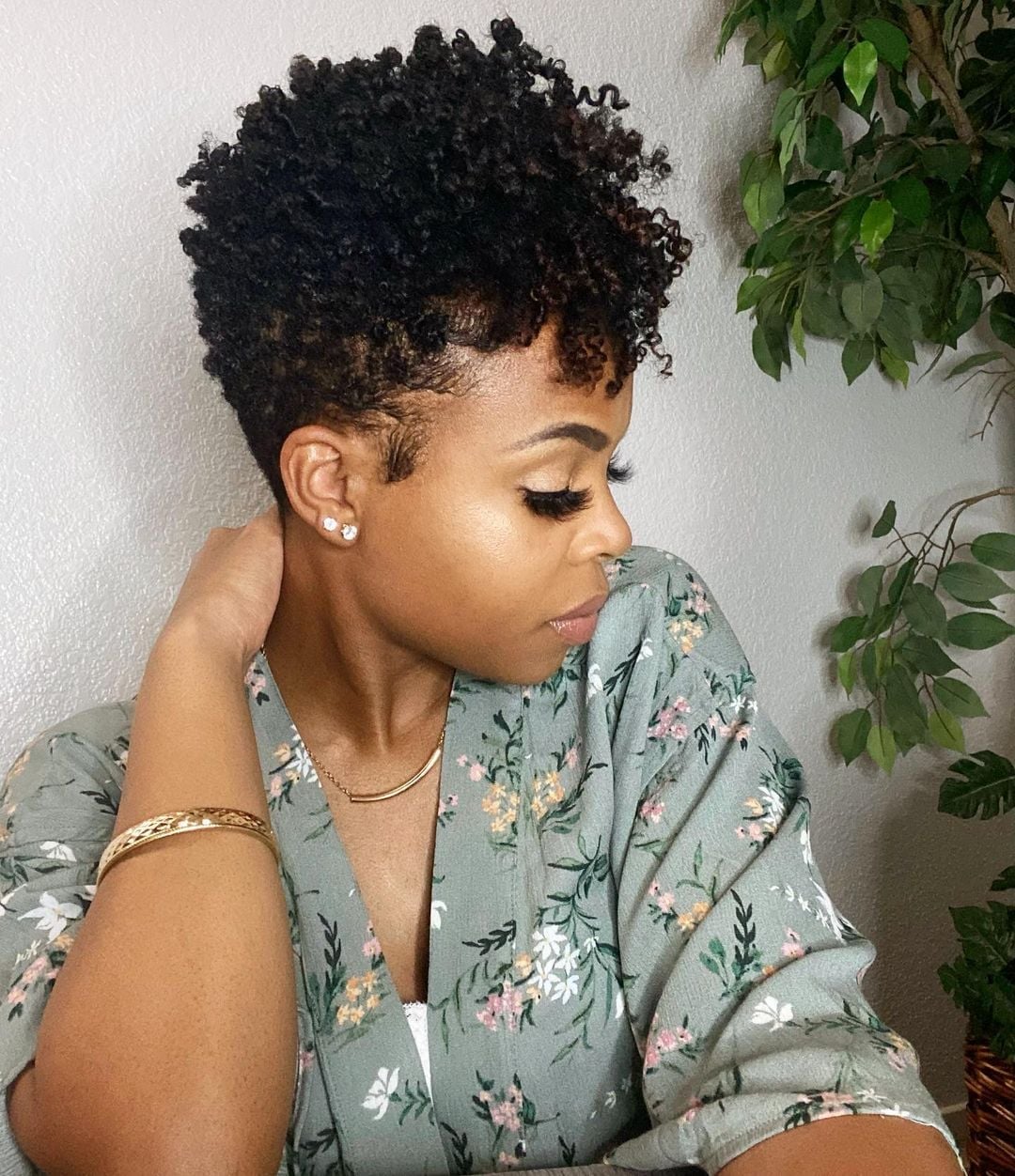 Black Pixie Cut With Defined Curls and Short Bangs Black Pixie Cut With Defined Curls and Short Bangs — Short Hair Hairstyles