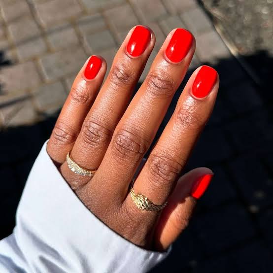 Vibrant Red Glossy Nails With яркий красный Vibrant Red Glossy Nails With яркий красный — Short Round Nails