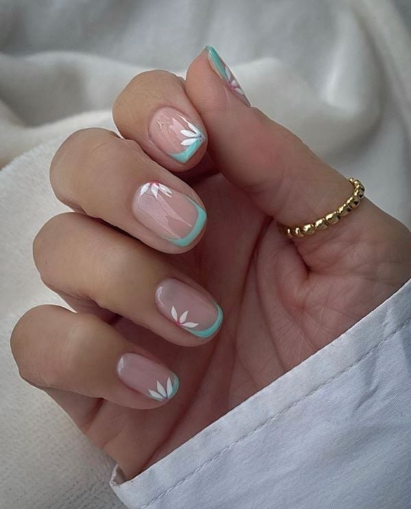 Nude French Tips with Mint Floral Accents Nude French Tips with Mint Floral Accents — Short Round Nails