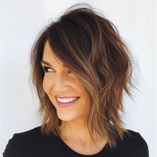 Collarbone Dark Brown Shag With Caramel Highlights — Short Shag Haircuts