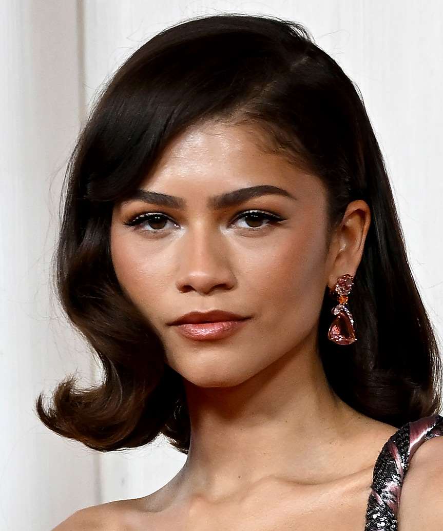 Chin Length Lob With Vintage Waves — Side Part