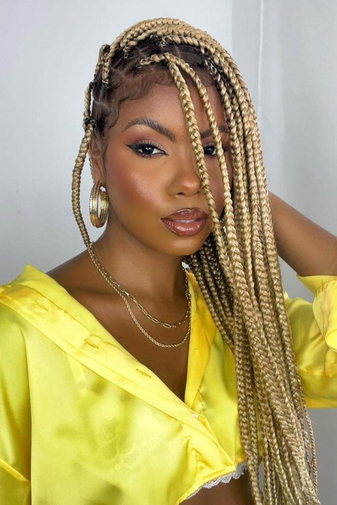Blonde Box Braids With Face-Framing Pieces Blonde Box Braids With Face-Framing Pieces — Side Part Braids