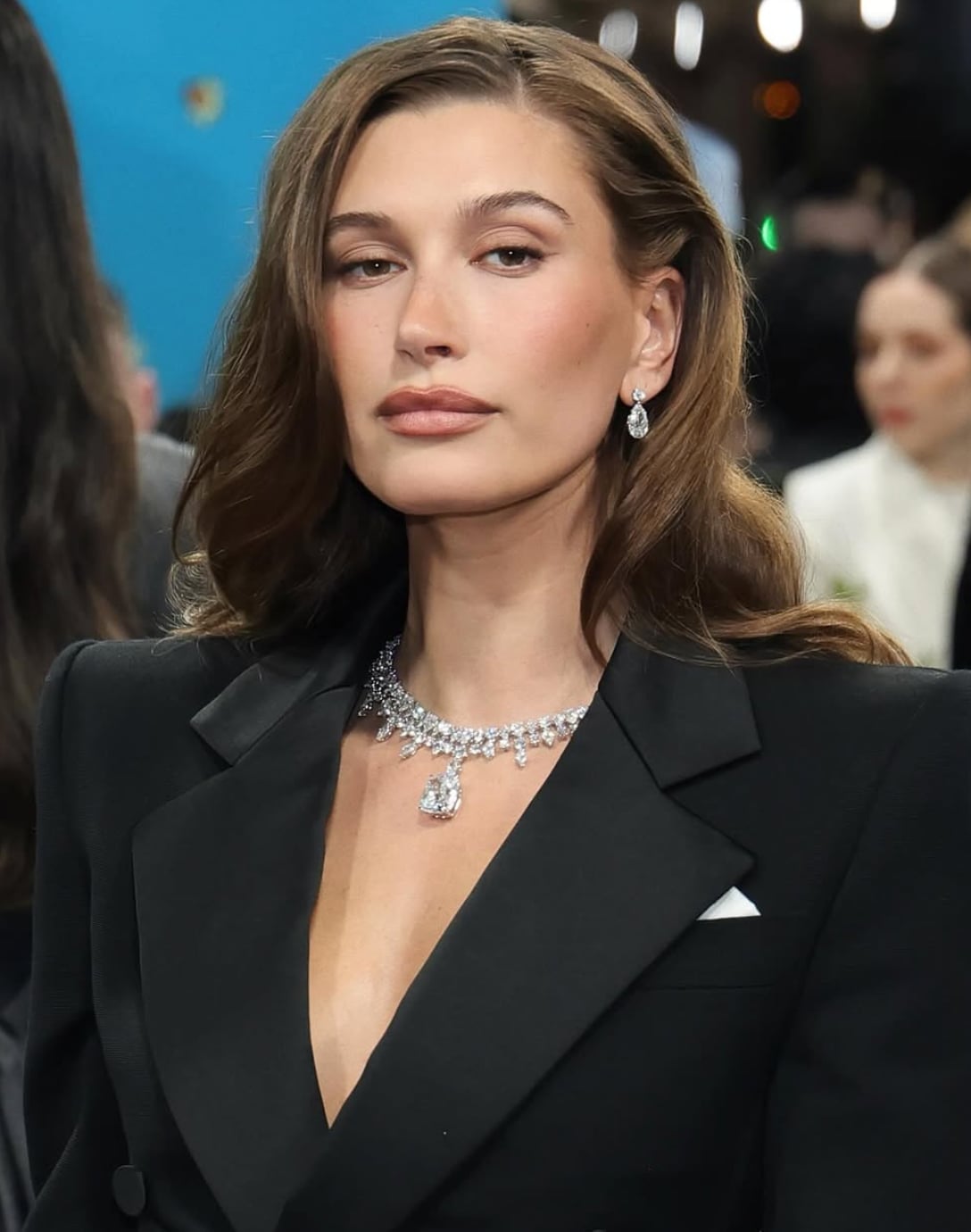 Collarbone Layers With Balayage — Side Part Hairstyles